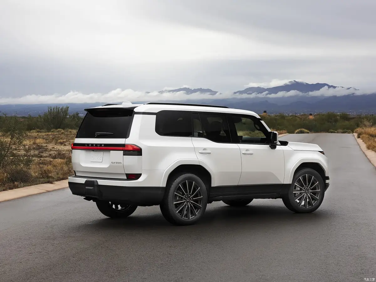 Lexus GX (Лексус GX) из ОАЭ под заказ — Что по деньгам: новый GX 550 или подержанный GX 460
