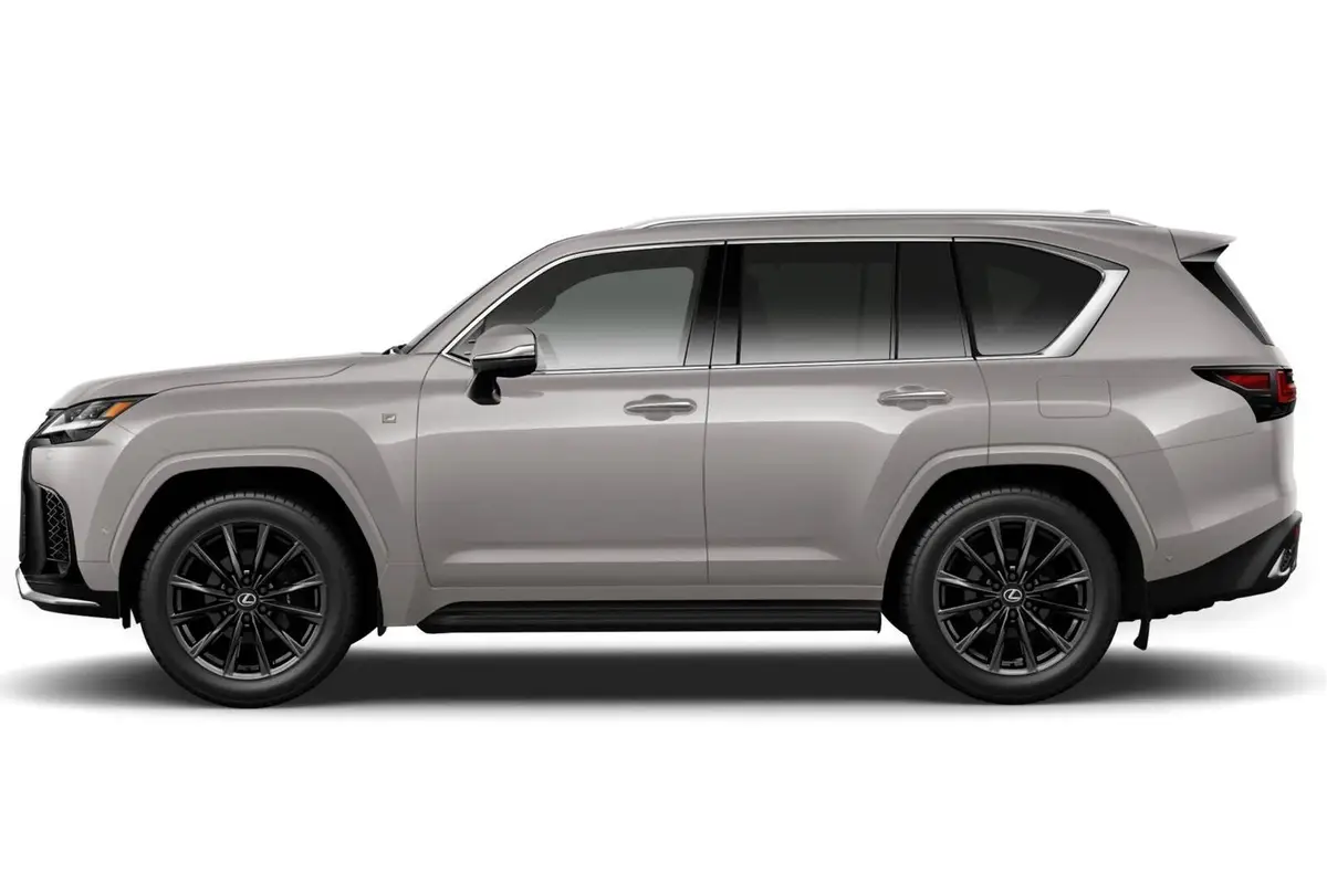 Lexus LX (Лексус LX) из Китая под заказ — вид сбоку в три четверти