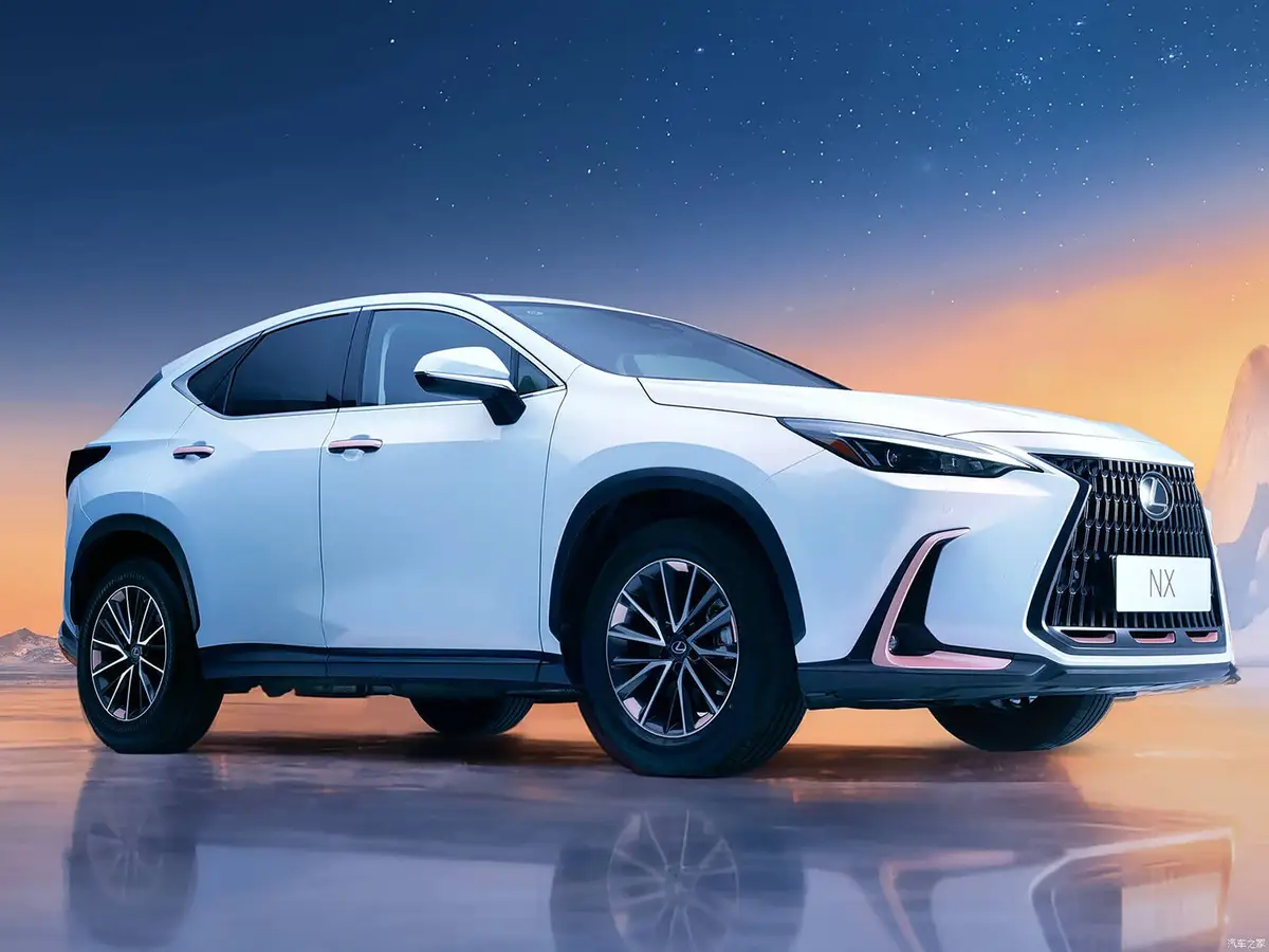 Lexus NX (Лексус NX) из Китая под заказ — вид спереди в три четверти