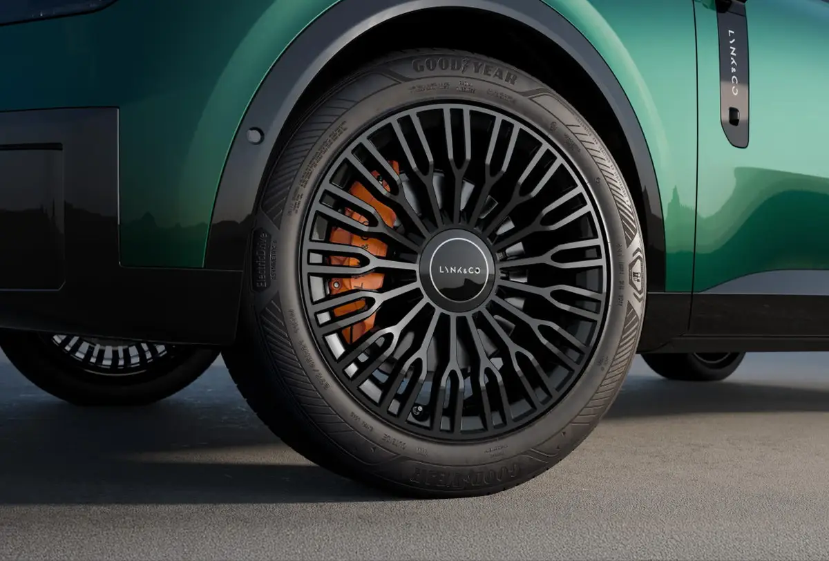 Lynk & Co 900 из Китая под заказ — Запас хода Lynk & Co 900 на электротяге и суммарно