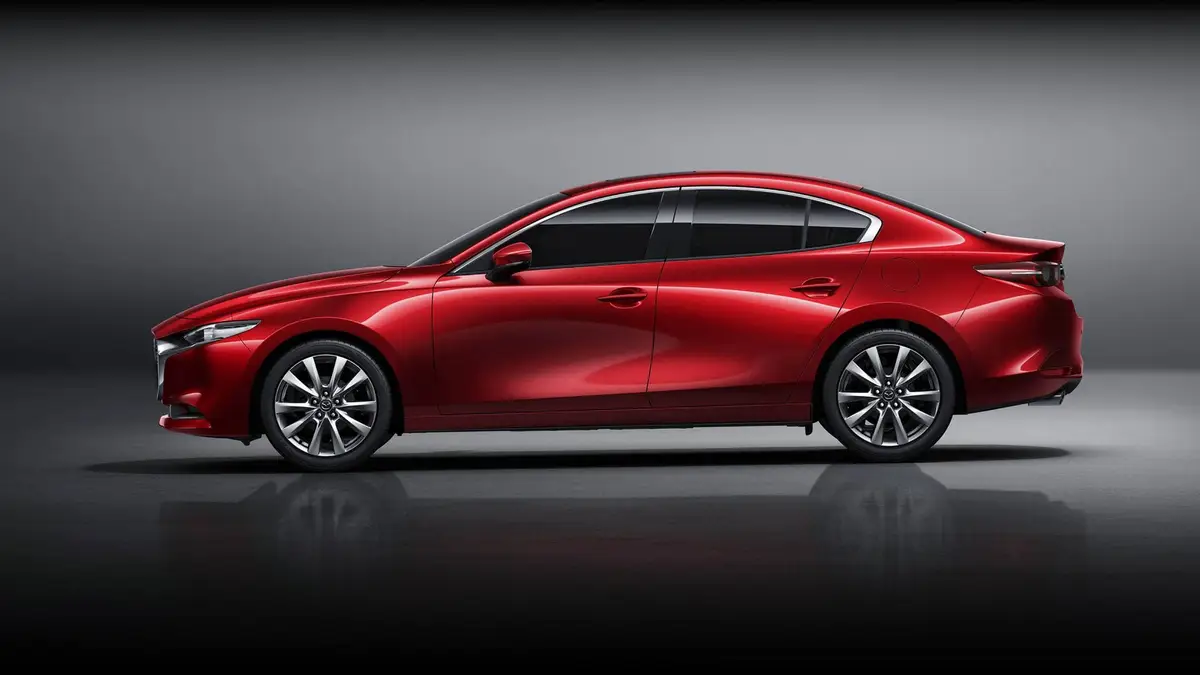 Mazda 3 (Мазда 3) из Китая под заказ — Axela, вид сбоку