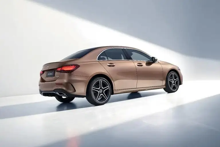 Mercedes-Benz A из Китая под заказ — Кредит, лизинг и кому подойдёт седан A-Class L