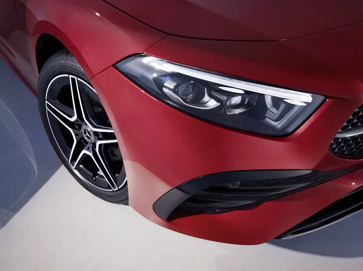 Mercedes-Benz A из Китая под заказ — Модельный год, дата производства и оформление