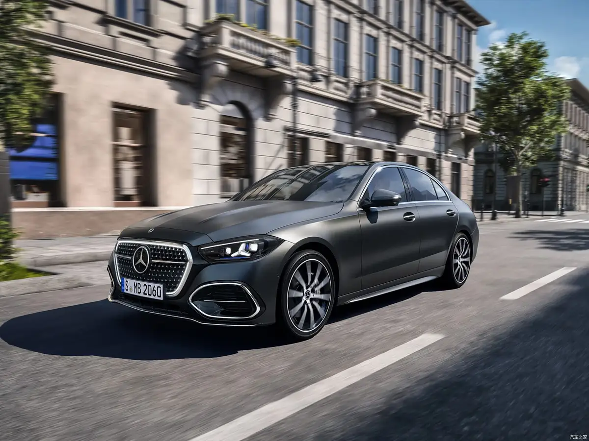 Mercedes-Benz C-Class (Мерседес C-Класс) из Китая под заказ — Новый C-Class: пробег без сюрпризов