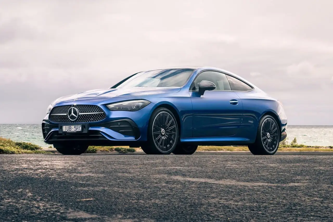 Mercedes-Benz CLE (Мерседес CLE) из Китая под заказ — вид спереди в три четверти