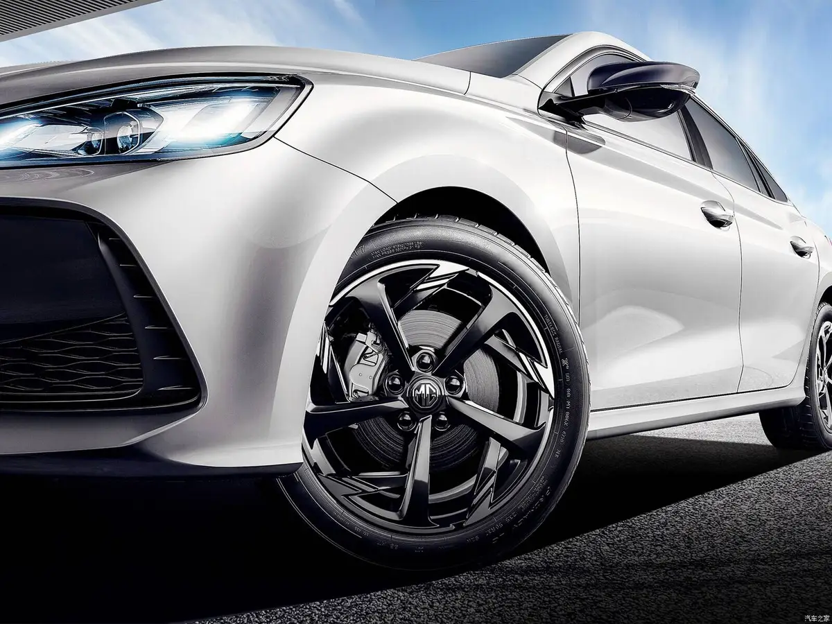 MG 5 (МГ 5) из Китая под заказ — Турбомотор и мокрый робот