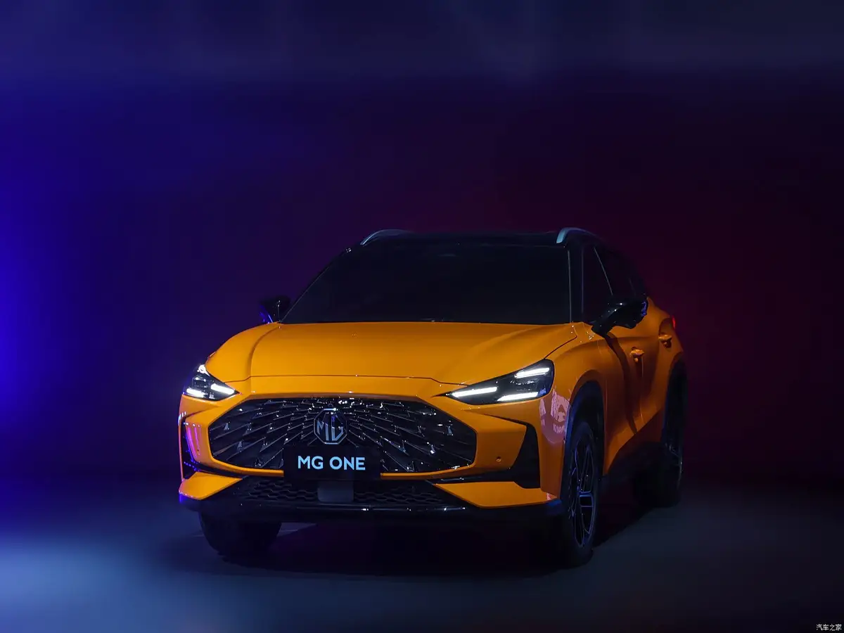 MG One из Китая под заказ — Автопарковка и поведение на льду