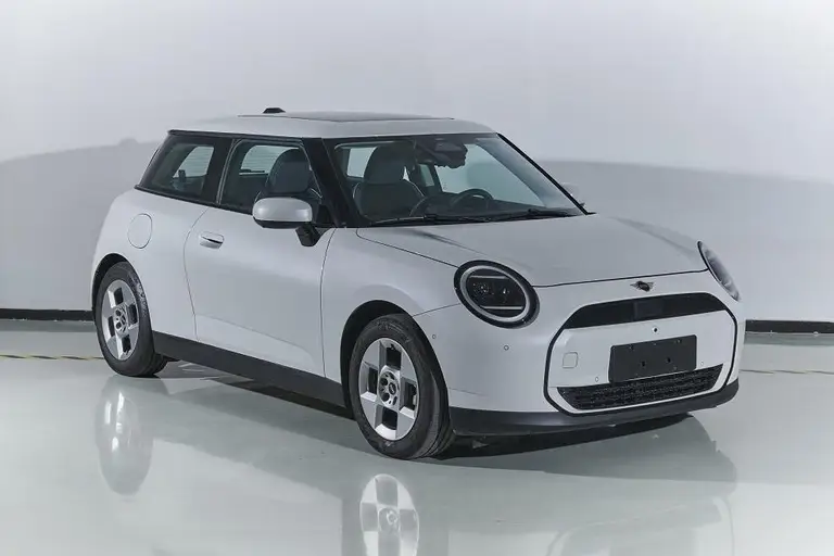 MINI Cooper (МИНИ Купер) из Китая под заказ — Новый под заказ или MINI Cooper с пробегом в России