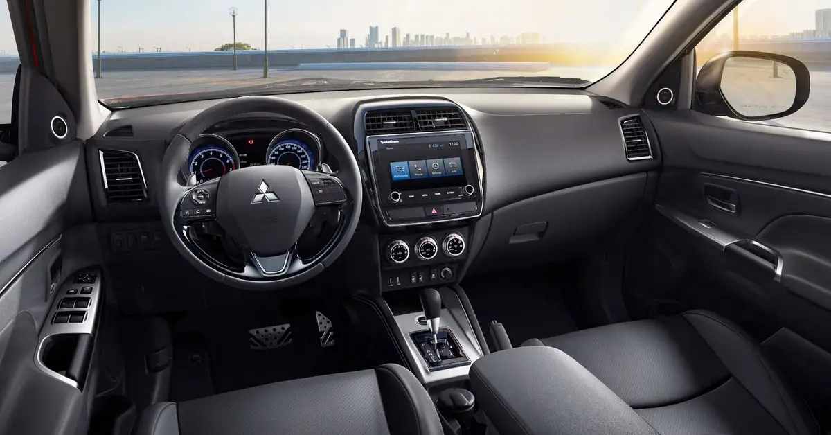 Mitsubishi ASX (Митсубиси ASX) из ОАЭ под заказ — Салон и багажник ASX