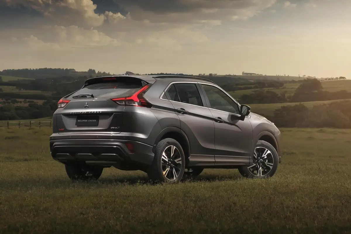Mitsubishi (Митсубиси) под заказ из ОАЭ — Eclipse Cross