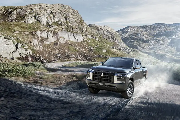 Mitsubishi L200 (Митсубиси L200) из ОАЭ под заказ — Клиренс 222 мм, брод 700 мм и углы