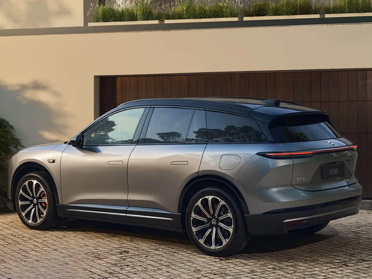 Nio ES6 (Нио ES6) из Китая под заказ — Индикация ассистентов: синие огни и кузов с Cd 0,25