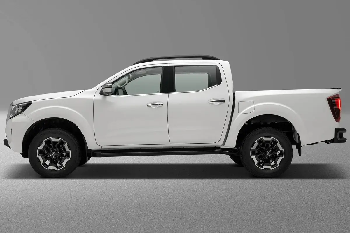 Nissan Navara (Ниссан Навара) из ОАЭ под заказ — Таможня, утильсбор и налог на Nissan Navara