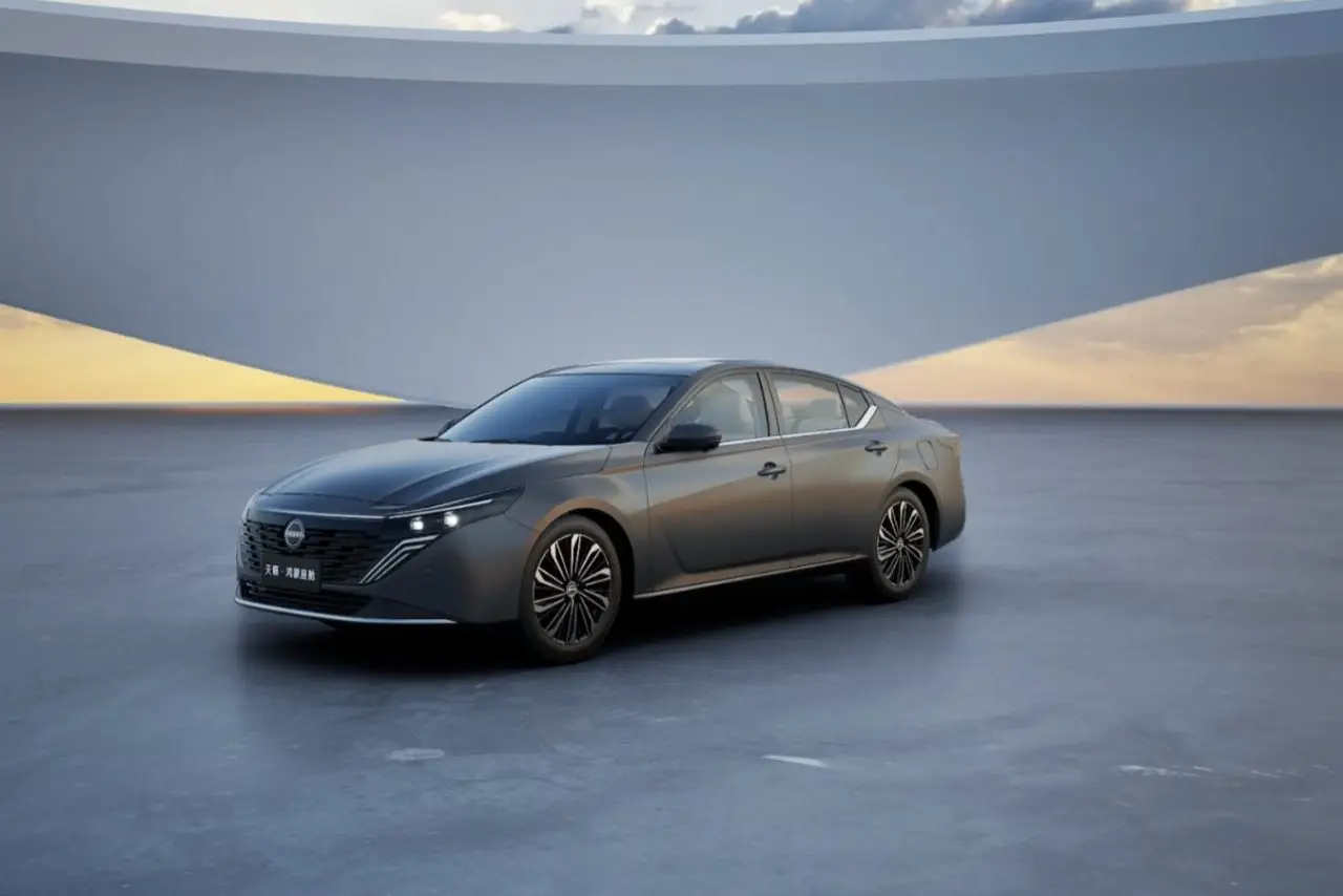 Nissan Teana (Ниссан Теана) из Китая под заказ — в движении