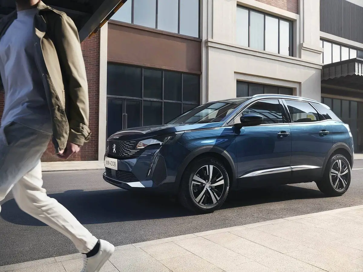 Peugeot 4008 (Пежо 4008) из Китая под заказ — синий кроссовер, вид сбоку