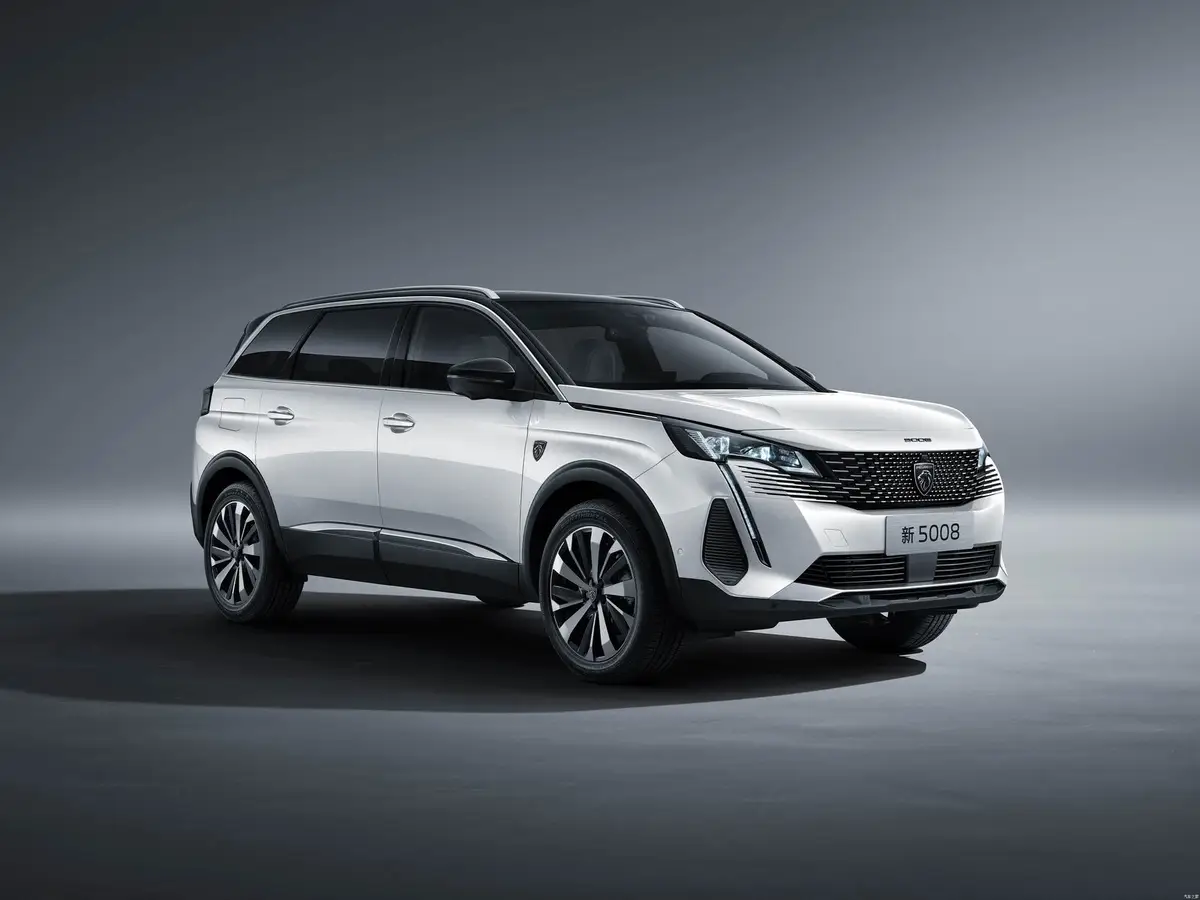 Peugeot (Пежо) под заказ из Китая — Peugeot 5008: семь мест и моторы 1.6 и 1.8