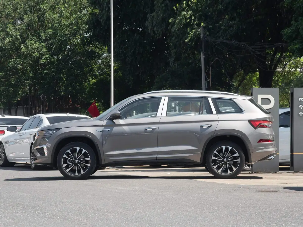 Skoda Kodiaq (Шкода Кодиак) из Китая под заказ — Сервис и запчасти Skoda Kodiaq в России