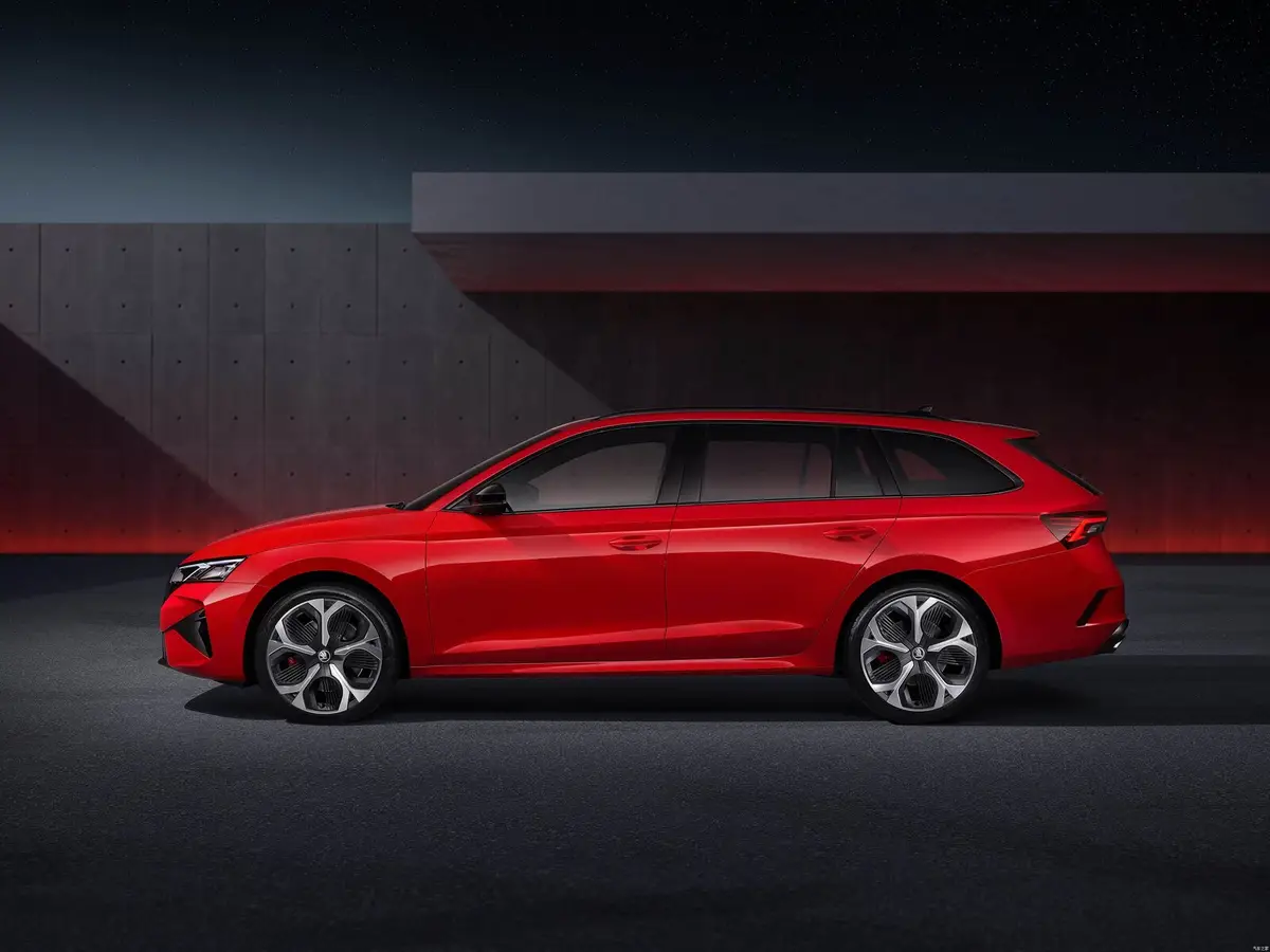Skoda Octavia (Шкода Октавия) из Китая под заказ — Чем китайская Octavia Pro отличается от европейской Octavia A8