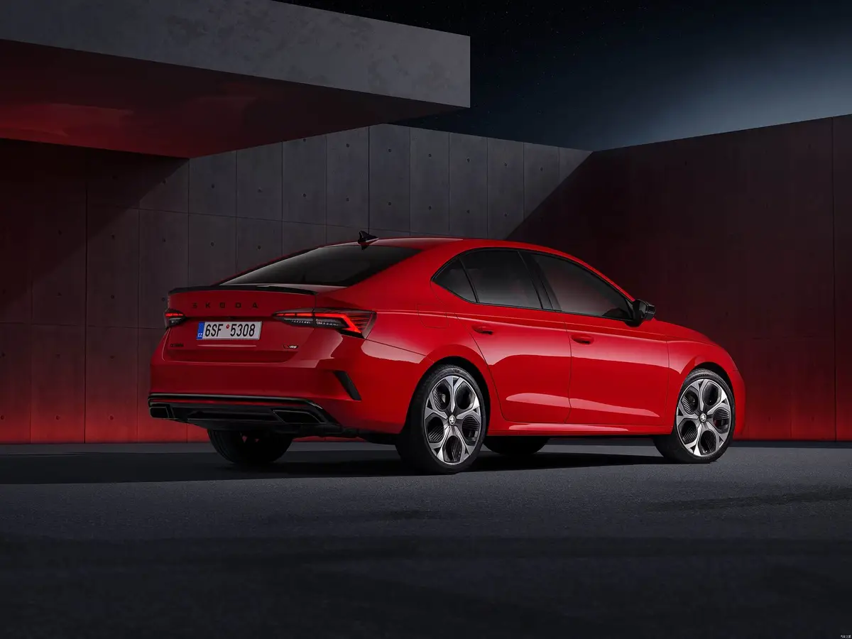 Skoda Octavia (Шкода Октавия) из Китая под заказ — Чего нет у китайской Skoda Octavia: полный привод, RS, Combi и Scout