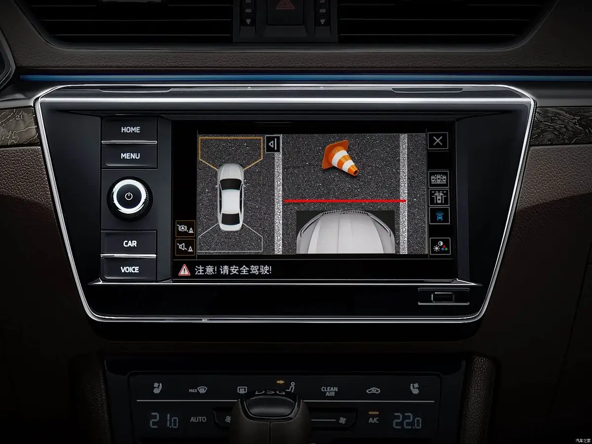 Skoda Superb (Шкода Суперб) из Китая под заказ — Язык интерфейса и мультимедиа Skoda Superb