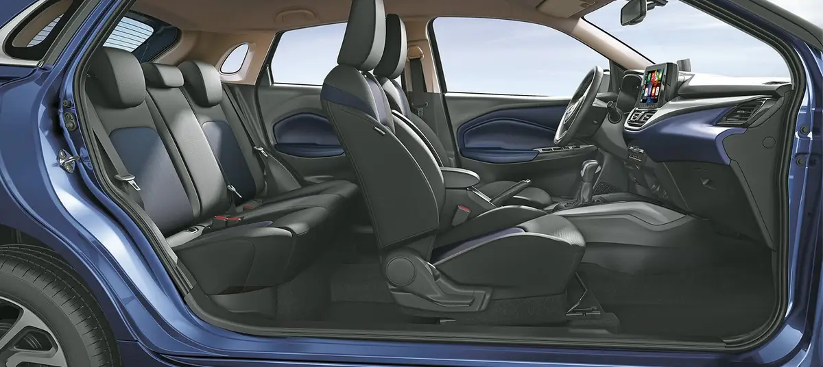 Suzuki Baleno (Сузуки Балено) из ОАЭ под заказ — салон