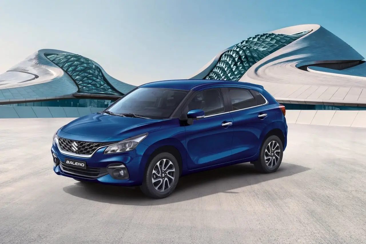 Suzuki Baleno (Сузуки Балено) из ОАЭ под заказ — вид спереди сбоку