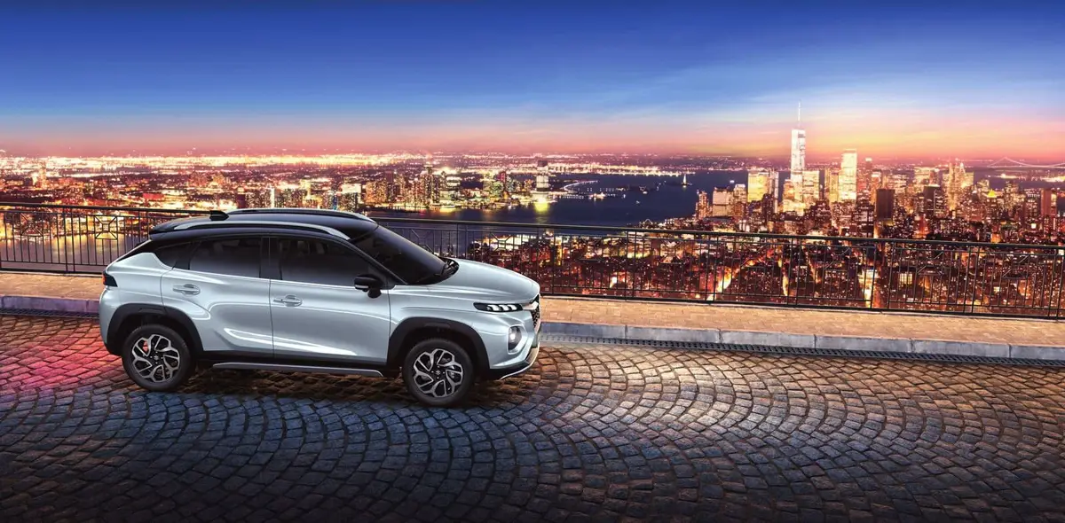 Suzuki Fronx (Сузуки Фронкс) из ОАЭ под заказ — Что по деньгам: Fronx новый под ключ