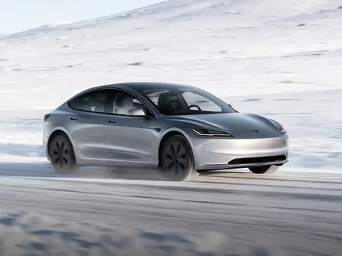 Tesla Model 3 Model 3 задний привод
