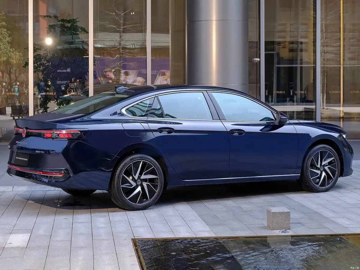 Volkswagen Magotan (Фольксваген Маготан) из Китая под заказ — Volkswagen Magotan в кредит или лизинг