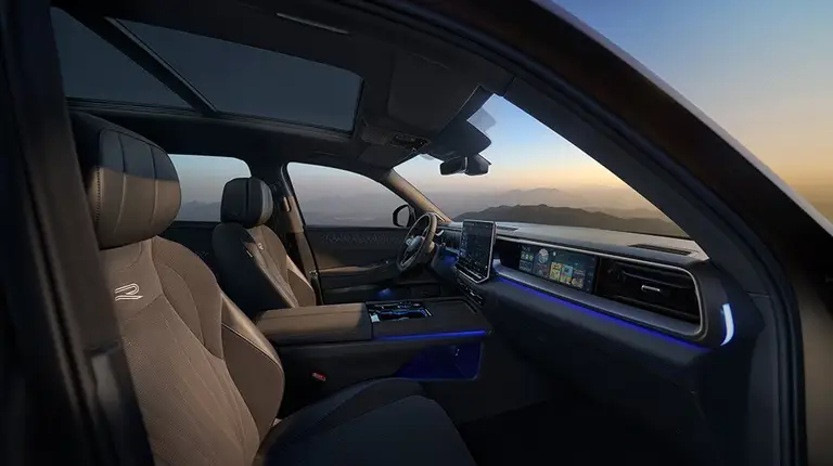 Volkswagen Teramont Pro (Фольксваген Террамонт Про) из Китая под заказ — салон, первый ряд