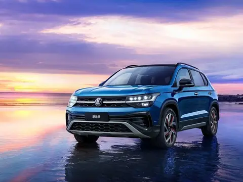 Volkswagen Tharu Tharu XR 300TSI «Люкс»