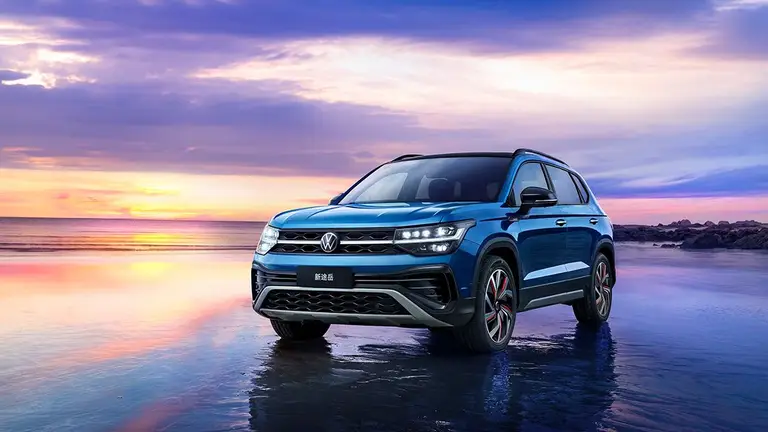 Volkswagen Tharu (Фольксваген Тхару) из Китая под заказ — вид спереди в три четверти