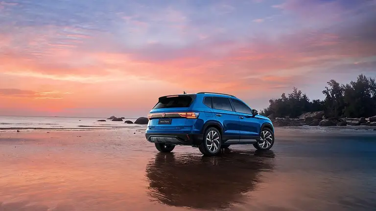 Volkswagen Tharu (Фольксваген Тхару) из Китая под заказ — вид сзади в три четверти