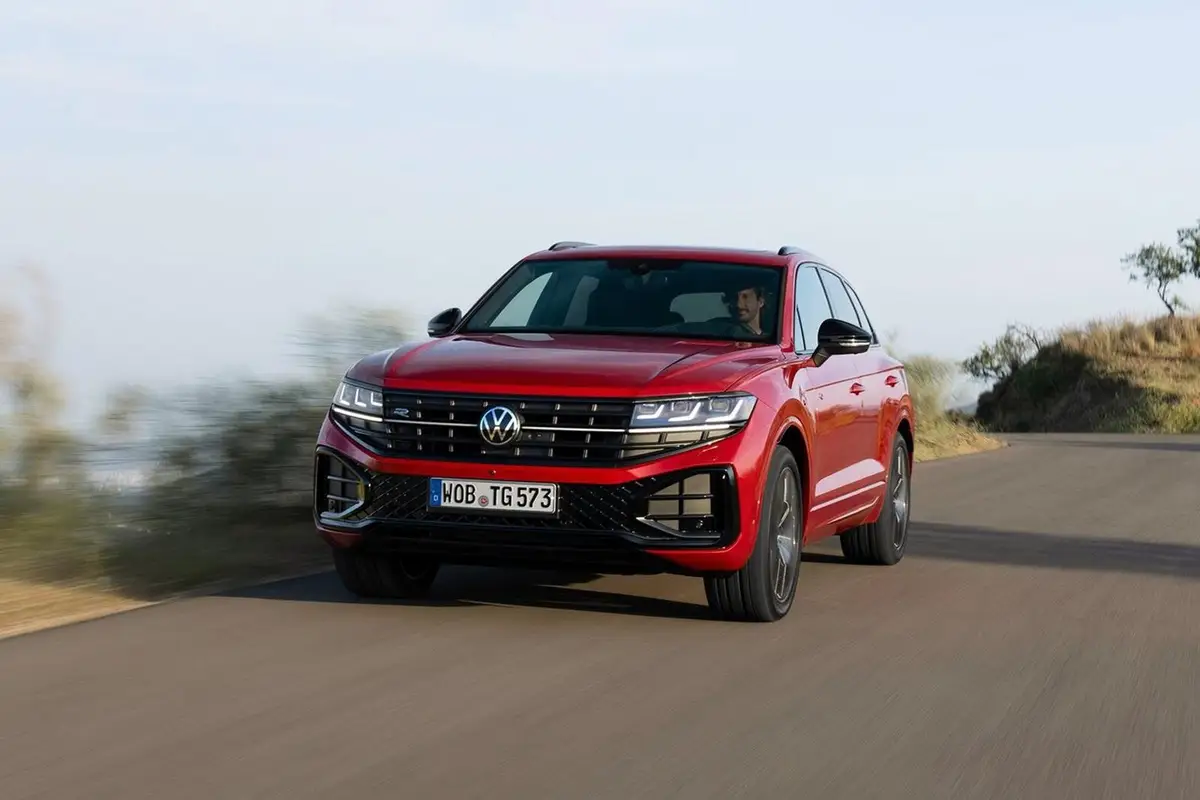Volkswagen Touareg (Фольксваген Туарег) из Китая под заказ — Volkswagen Touareg в кредит или лизинг