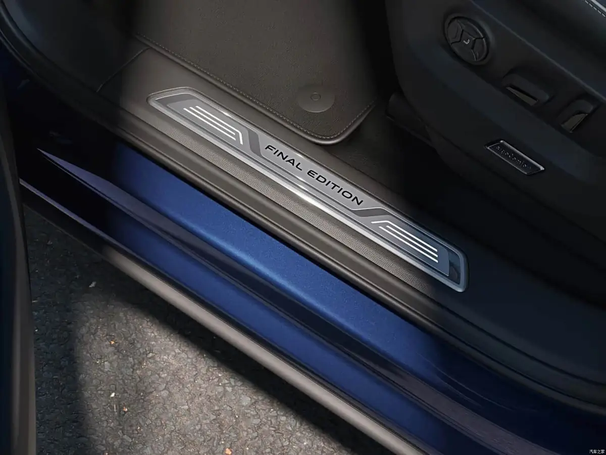 Volkswagen Touareg (Фольксваген Туарег) из Китая под заказ — Разгон, максимальная скорость и расход топлива