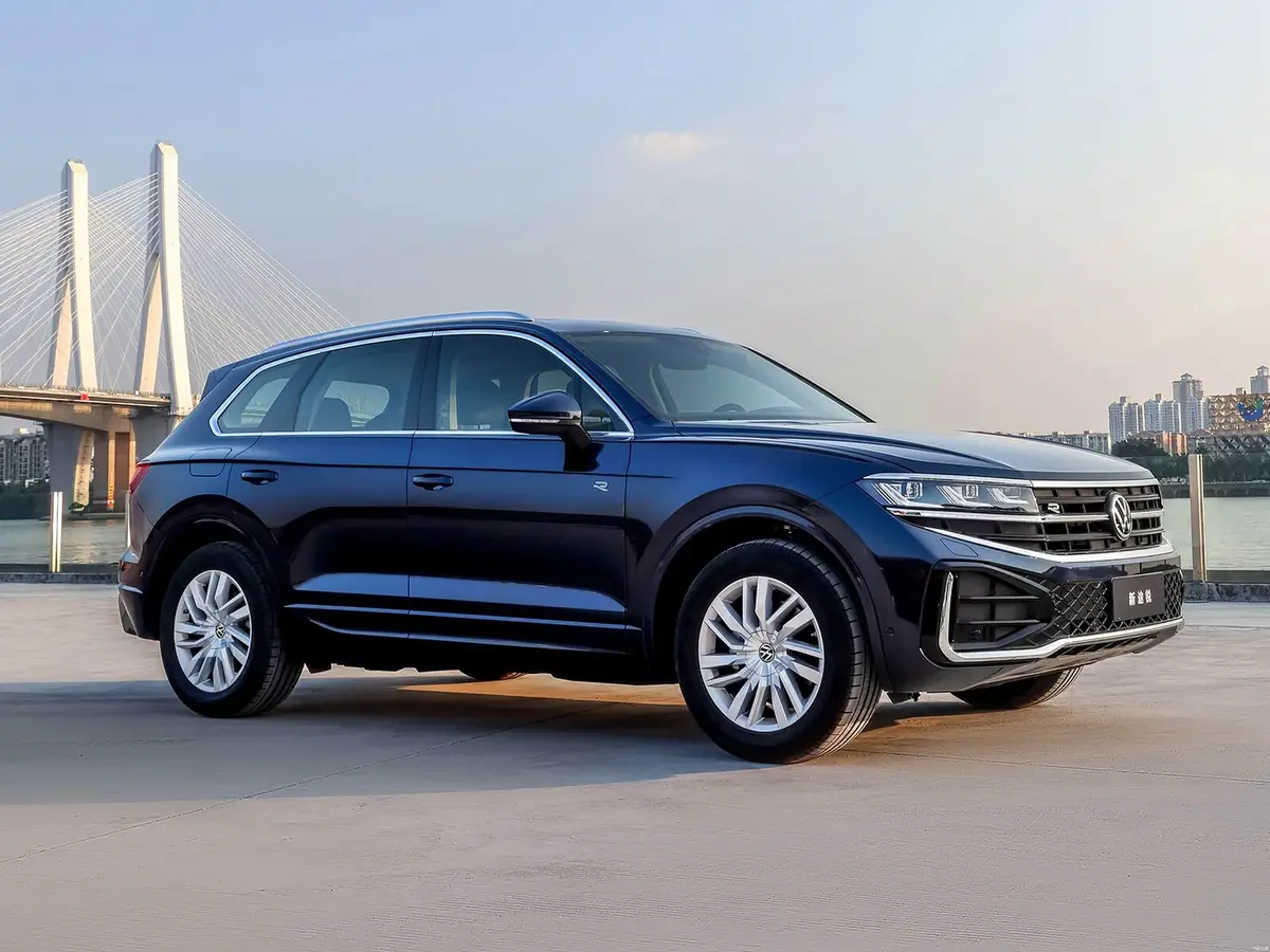 Volkswagen Touareg (Фольксваген Туарег) из Китая под заказ — Версии Volkswagen Touareg 2026 года в Китае