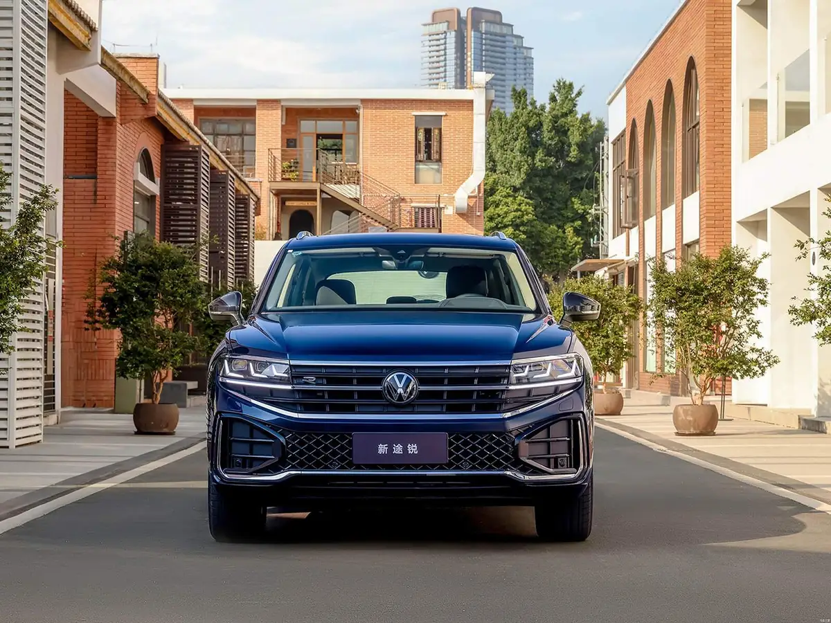 Volkswagen Touareg (Фольксваген Туарег) из Китая под заказ — Коробка автомат ZF 8HP и полный привод 4MOTION