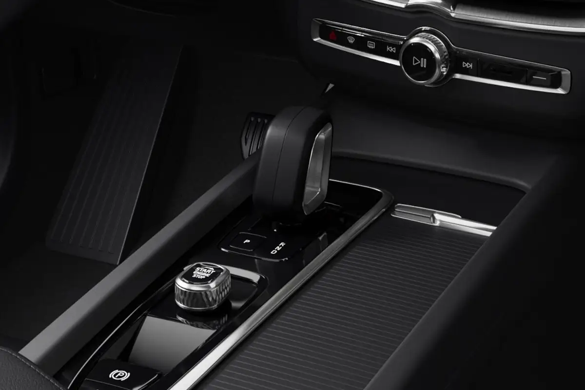Volvo XC60 (Вольво XC60) из Китая под заказ — Автомат Aisin и полный привод XC60