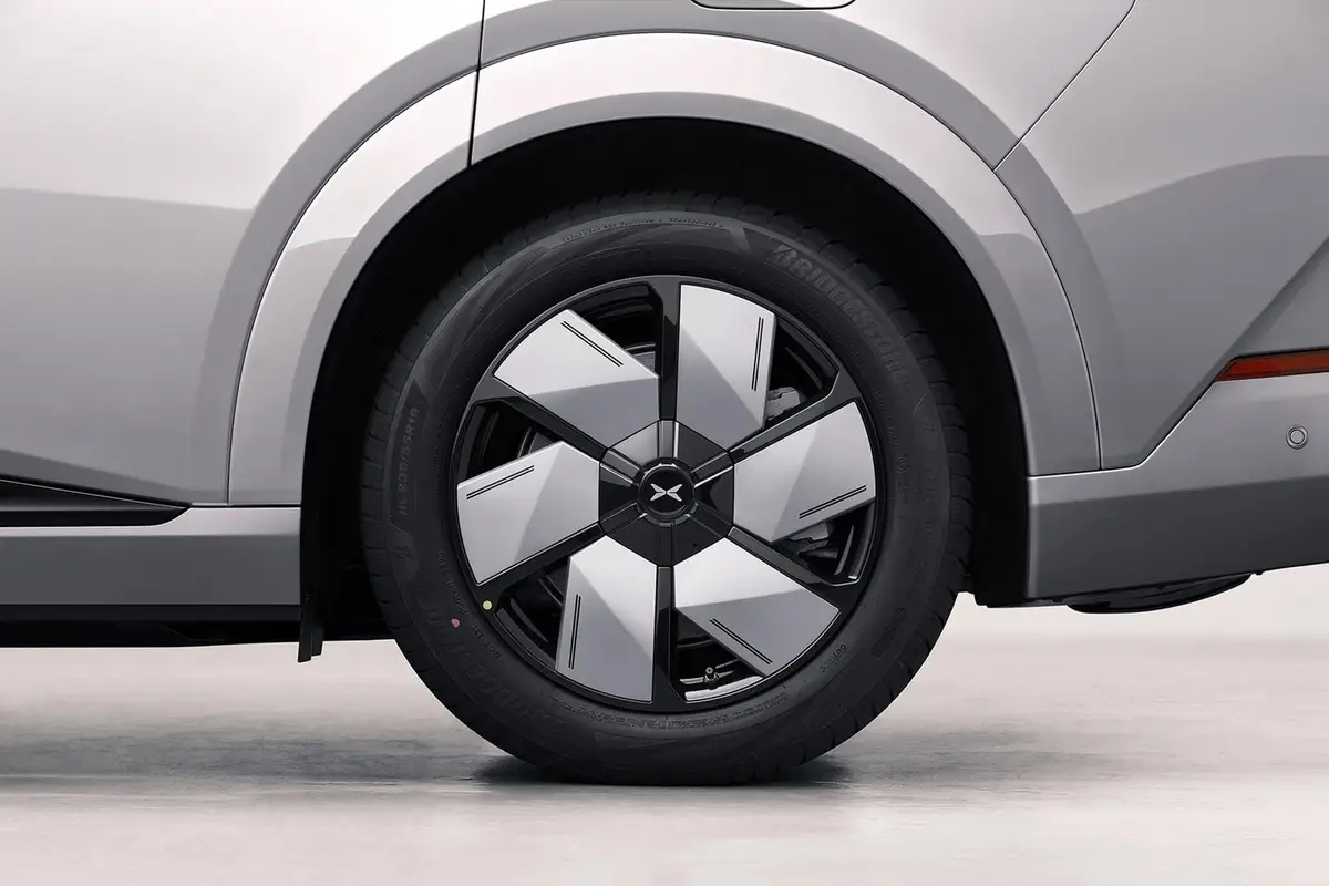 Xpeng X9 из Китая под заказ — Пневмоподвеска и задняя ось Xpeng X9