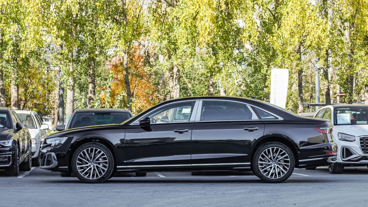 Audi A8 на заказ из Китая