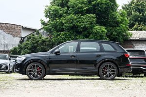 Audi Q7 на заказ из Китая