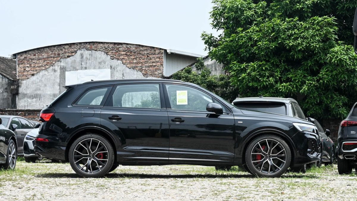 Audi Q7 на заказ из Китая