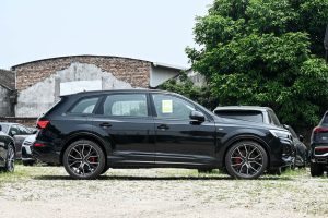 Audi Q7 на заказ из Китая