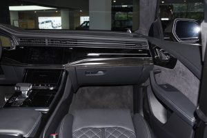 Audi Q8 на заказ из Китая