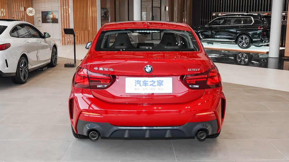 BMW 1 серии на заказ из Китая