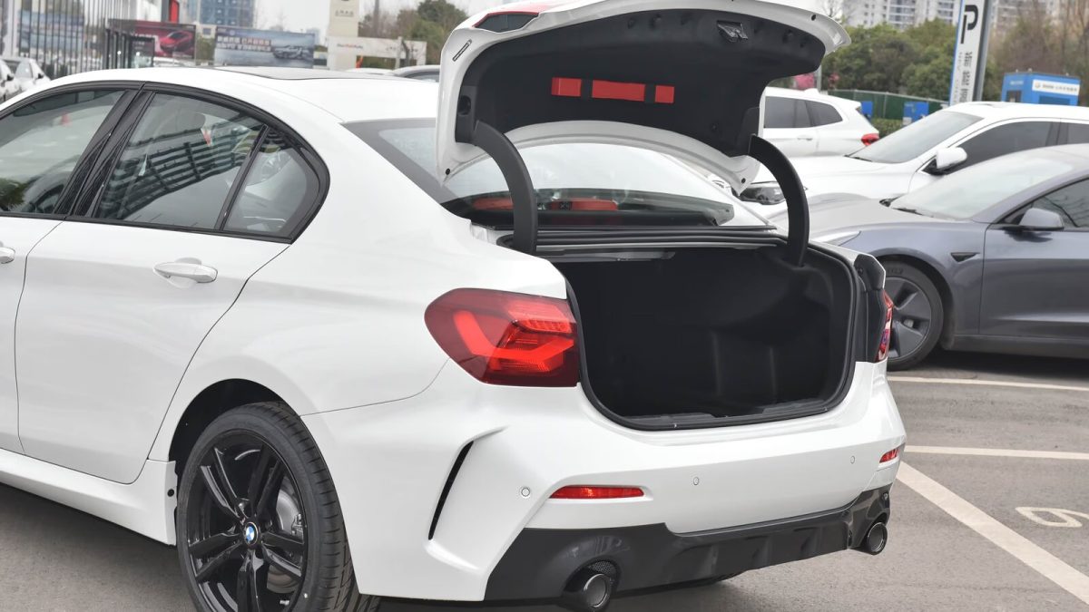 BMW 1 серии на заказ из Китая
