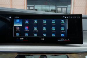 BMW i7 на заказ из Китая