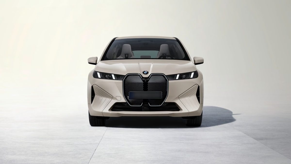 BMW iX на заказ из Китая