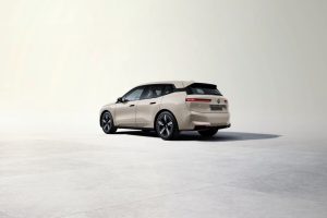 BMW iX на заказ из Китая