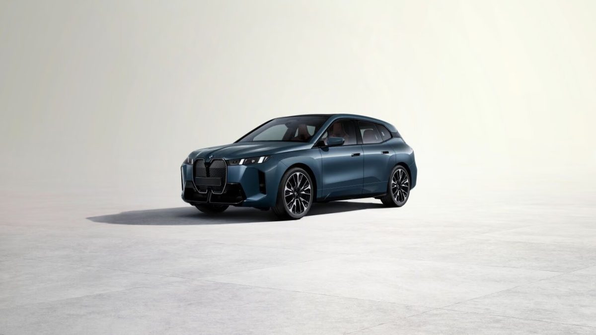 BMW iX на заказ из Китая